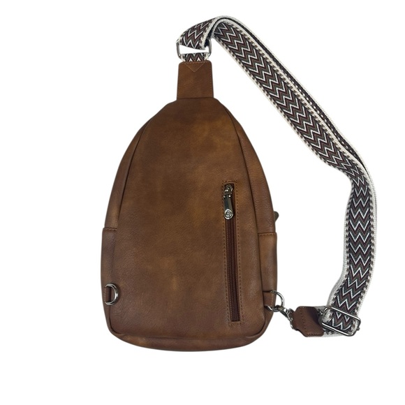 Bostanten Aurora Chevron Patterned Sling Bag with Adjustable Guitar Strap - Picture 2 of 5